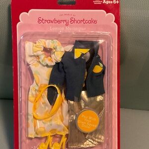 Strawberry Shortcake x Glam Squad Doll Outfit Set Lemon Meringue New 7 Pieces